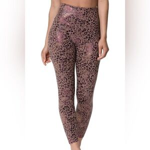 Onzie Flow Highrise Basic Midi Brown Gold Copper Foil Leopard Print Leggings XS